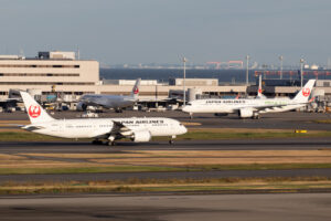 JAL at Haneda