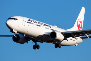 JAL 737-800