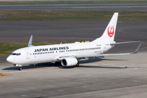JAL 737 Nagoya